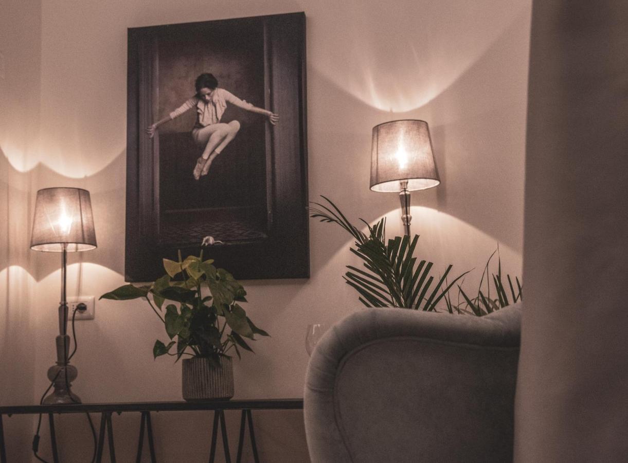 Borgo Piani - Camere Di Charme Mango エクステリア 写真